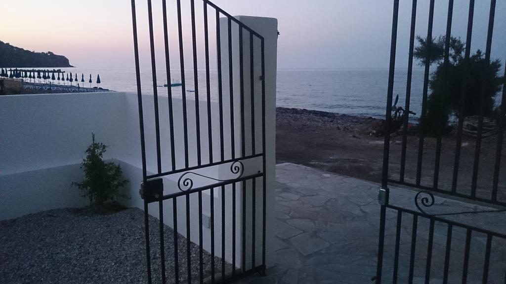 B&B La Goletta Di Salina Santa Marina Salina Buitenkant foto